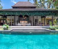 Villa Crystal Castle, Wohnzimmer